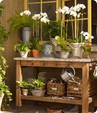 Knock-Off DIY Potting Table