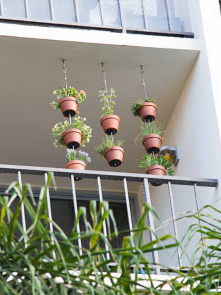 clay pot hanging stacks